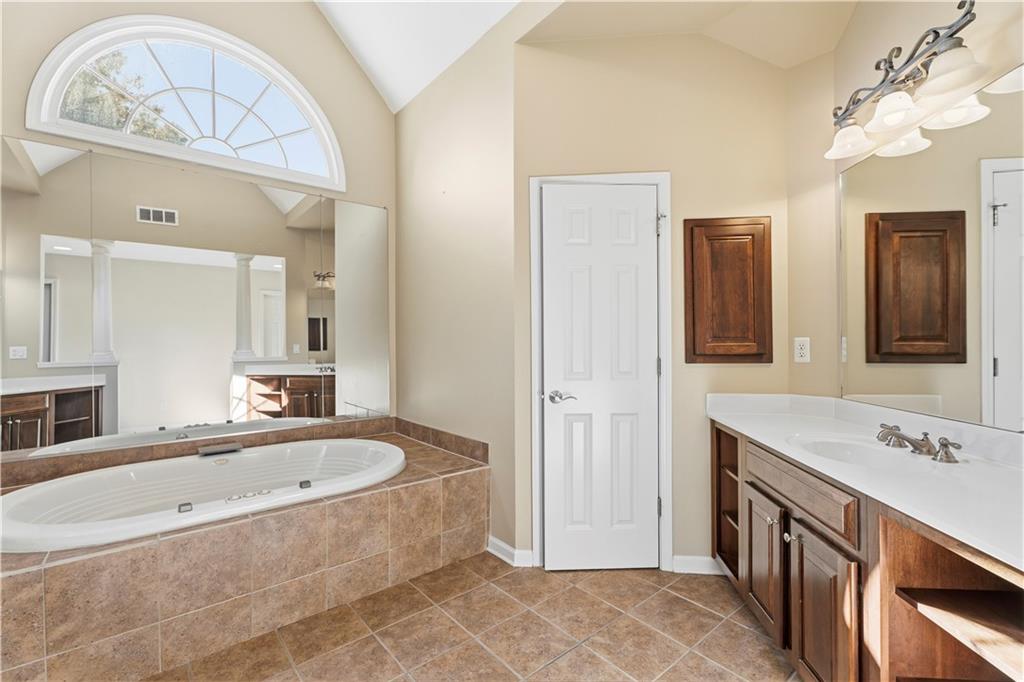 5124 Parkwood Oaks Lane