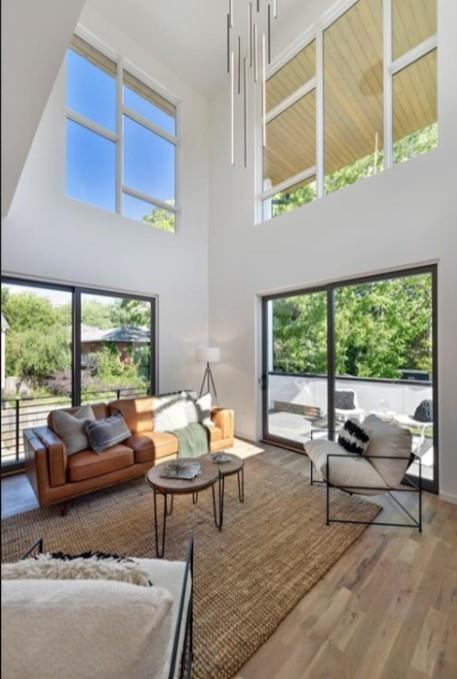 536 Highland Avenue NE Unit B