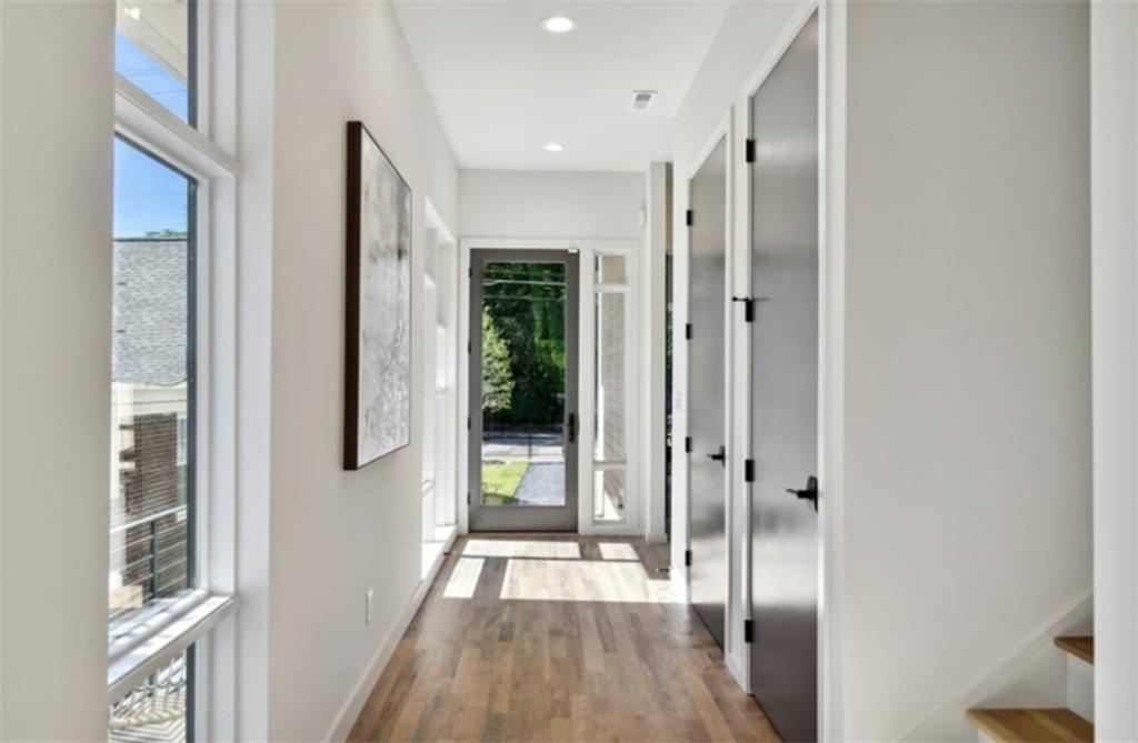 536 Highland Avenue NE Unit B