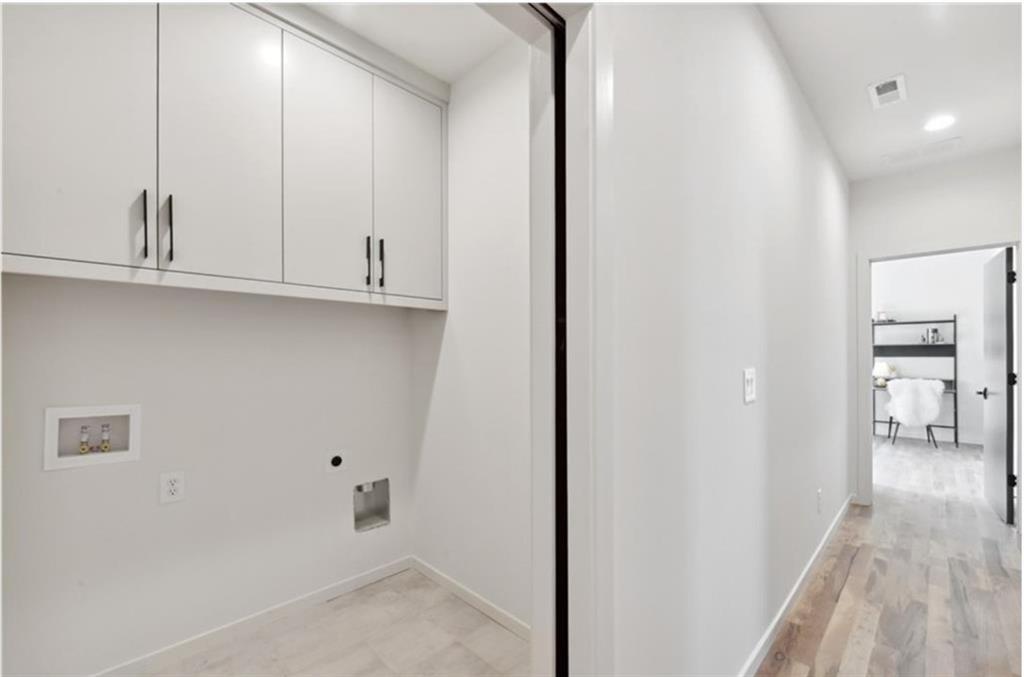 536 Highland Avenue NE Unit B