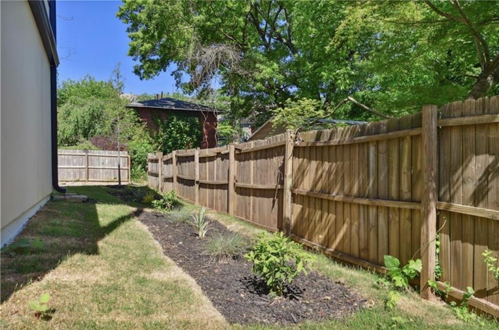 536 Highland Avenue NE Unit B