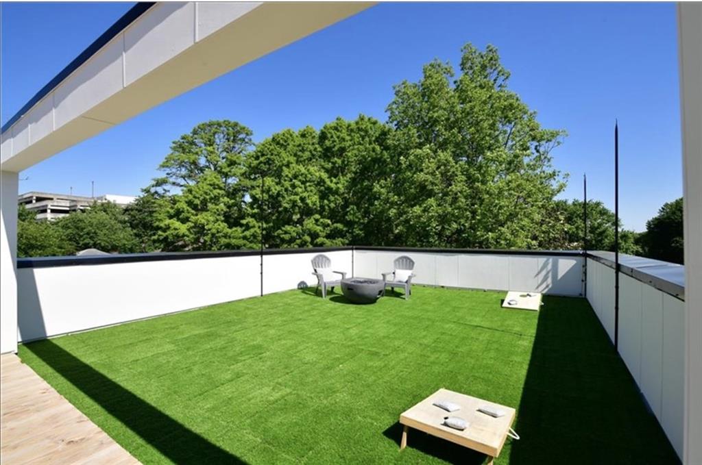 536 Highland Avenue NE Unit B