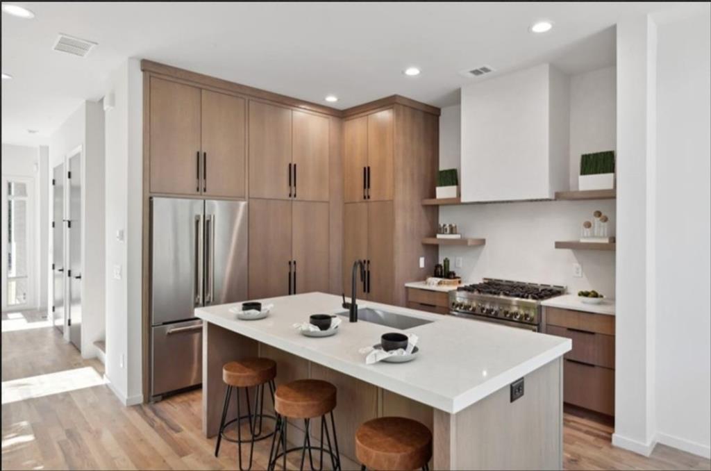 536 Highland Avenue NE Unit B