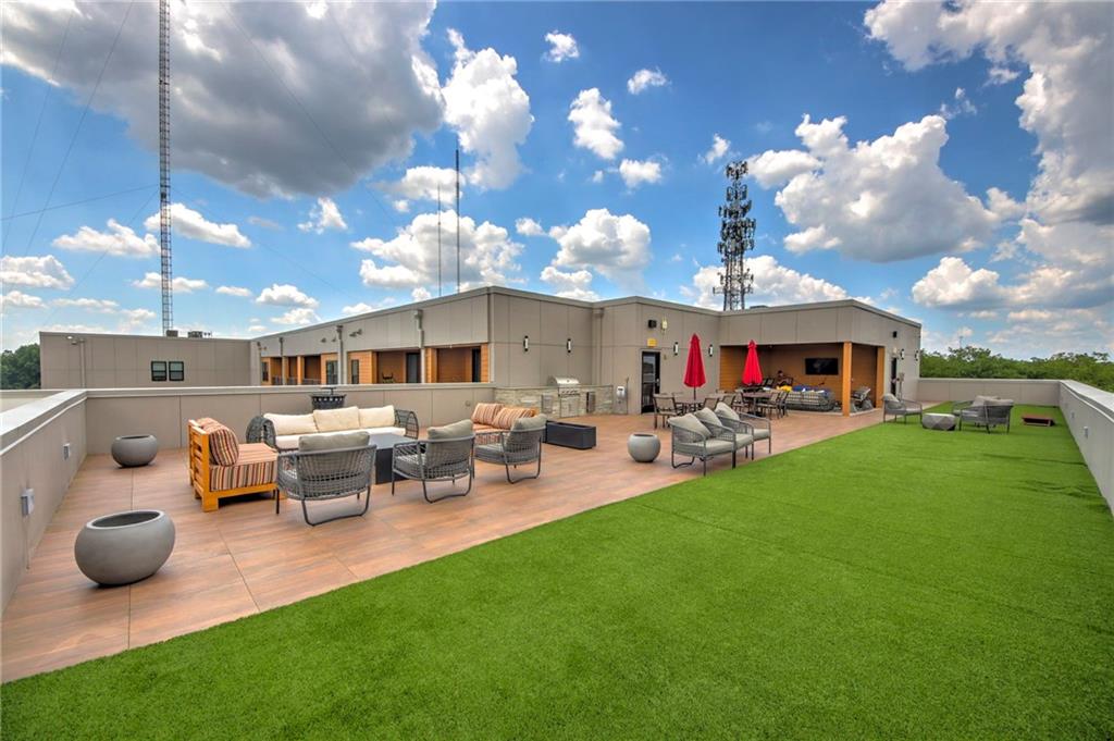 112 Rogers Street NE Unit 305