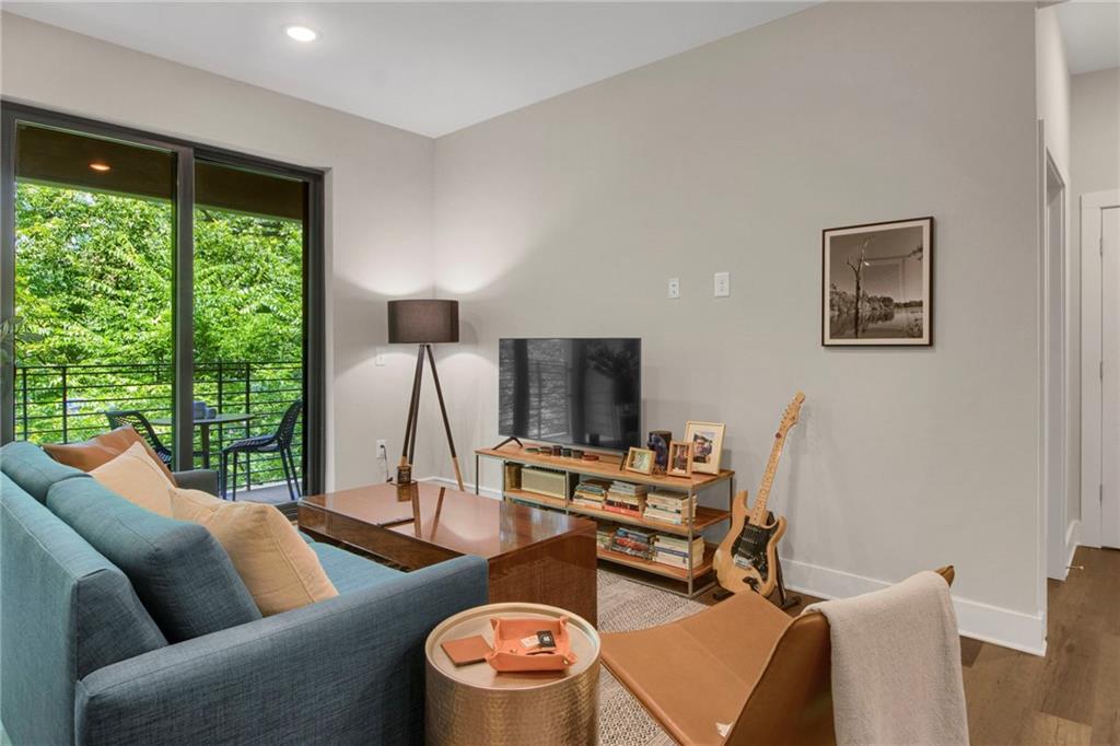 112 Rogers Street NE Unit 305