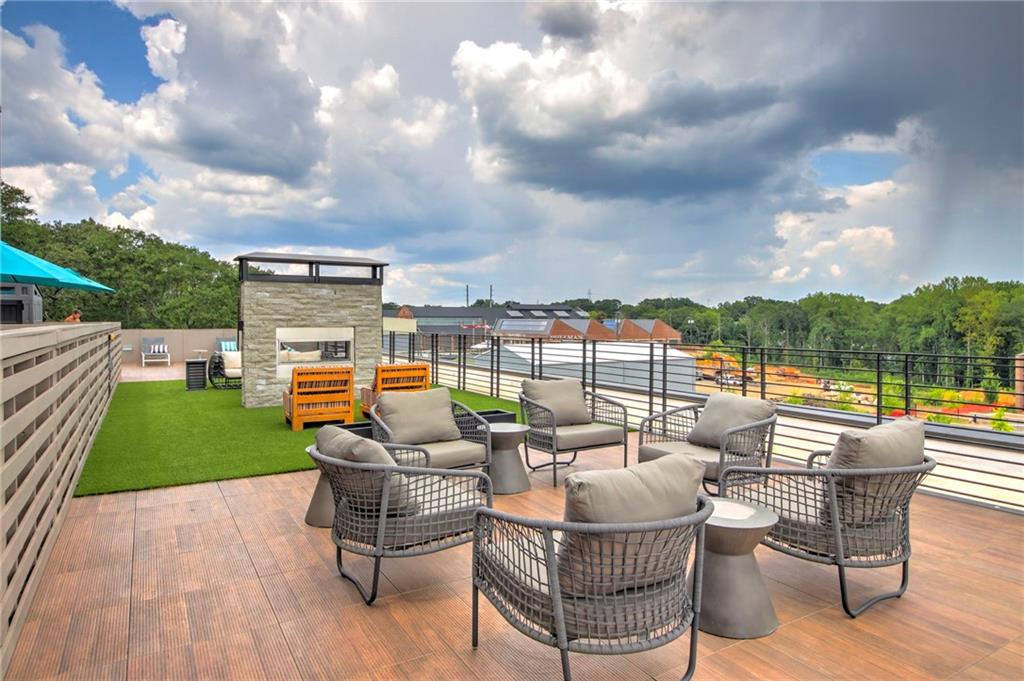 112 Rogers Street NE Unit 305