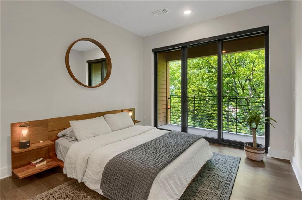 112 Rogers Street NE Unit 305