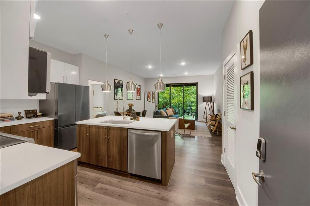 112 Rogers Street NE Unit 305