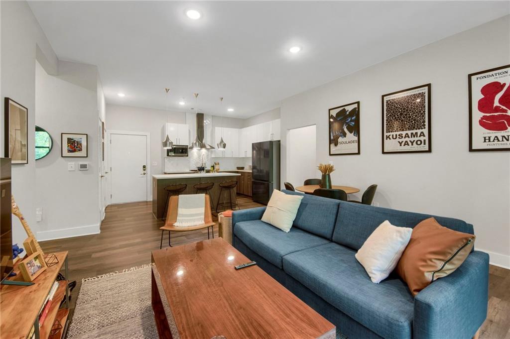 112 Rogers Street NE Unit 305