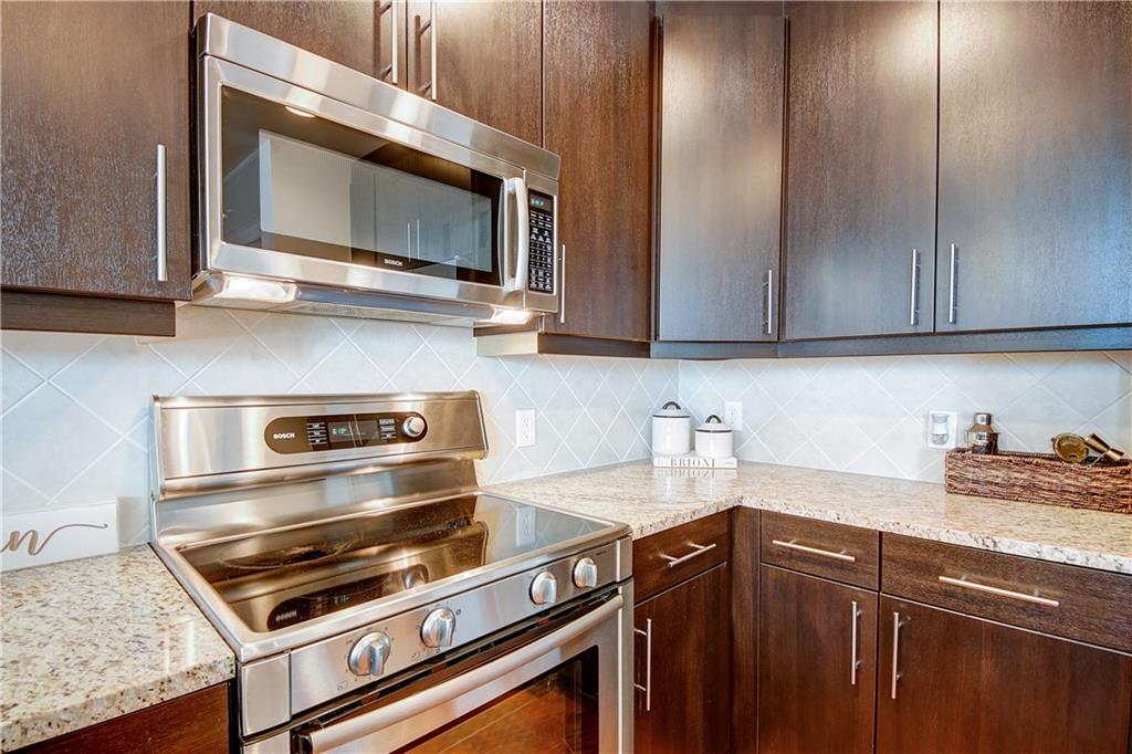 1080 Peachtree Street NE Unit 1813