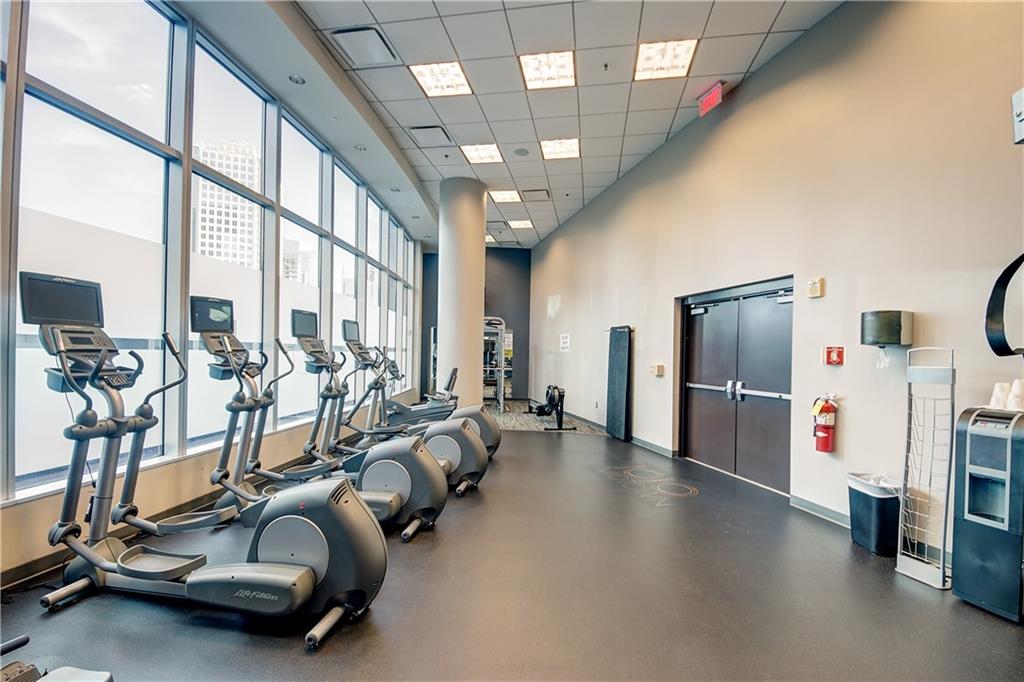 1080 Peachtree Street NE Unit 1813