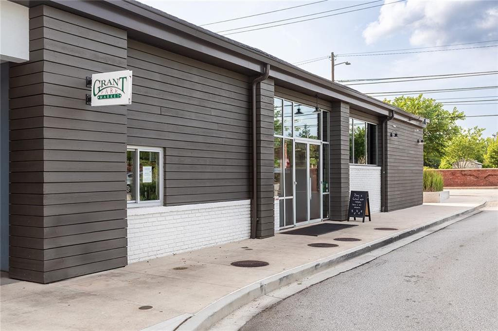 402 Georgia Avenue SE