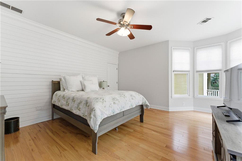 501 Carter Avenue SE