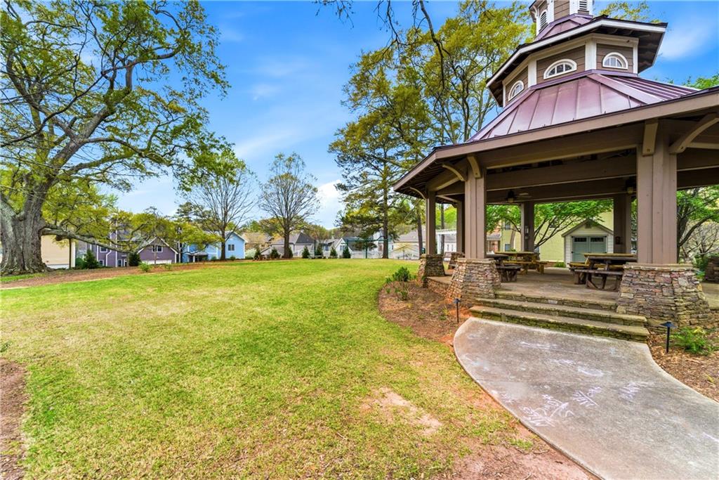 501 Carter Avenue SE