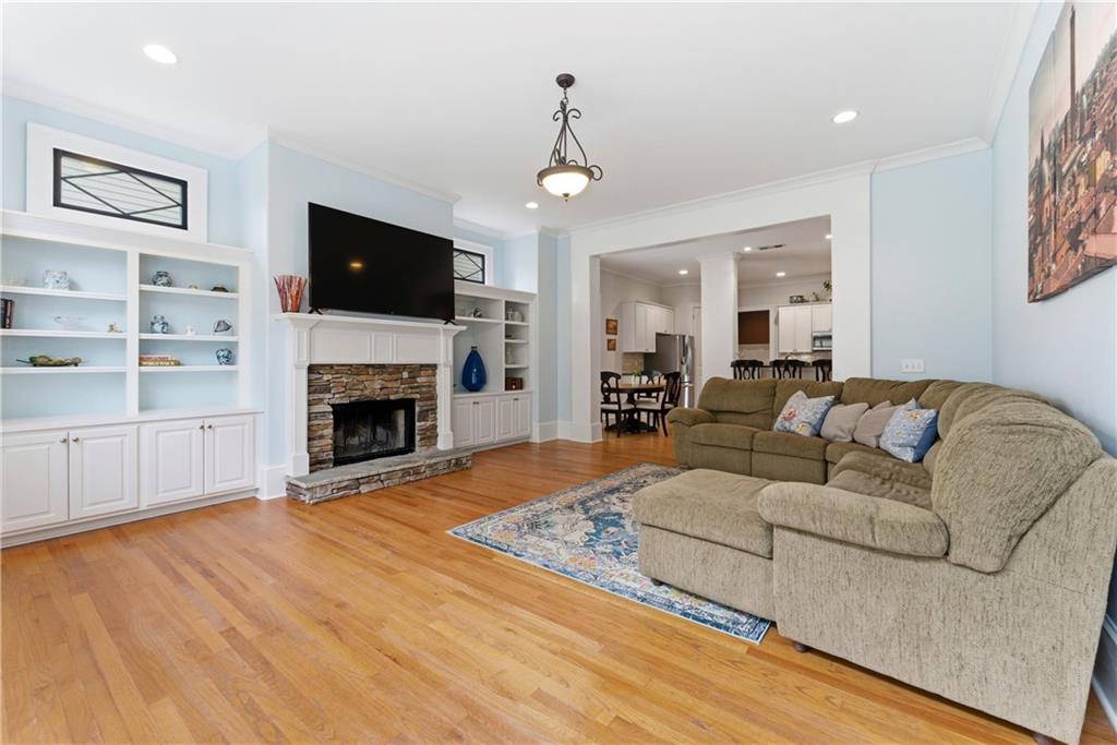 501 Carter Avenue SE