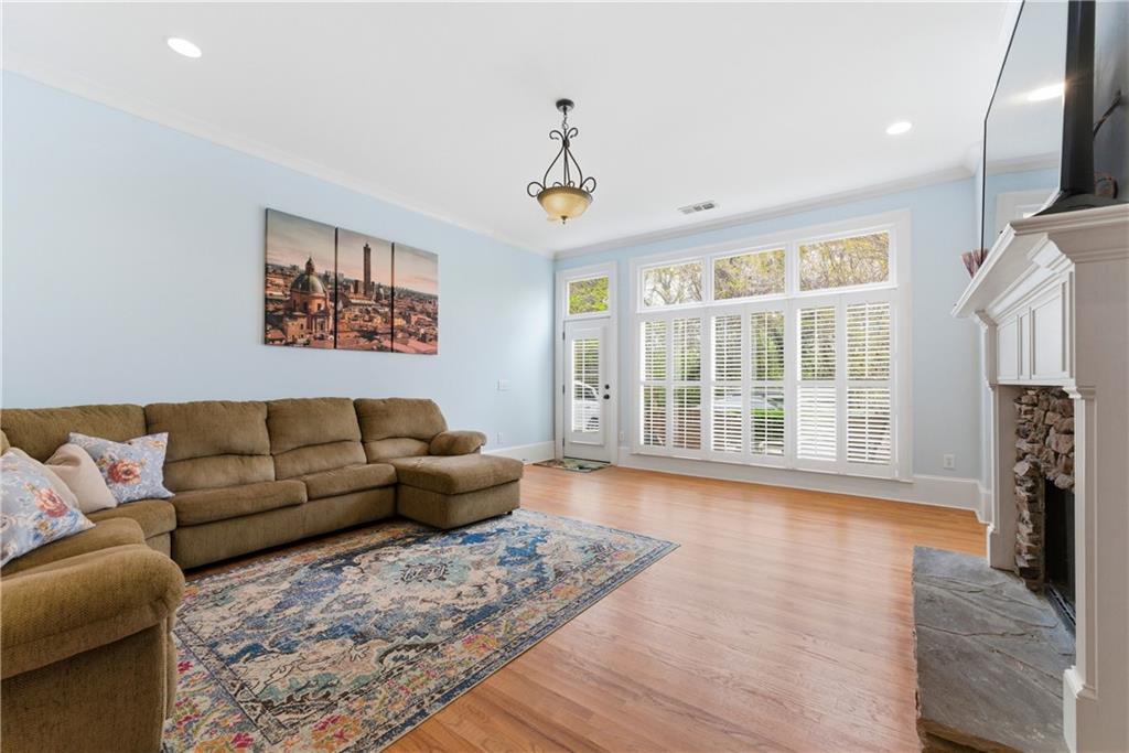 501 Carter Avenue SE