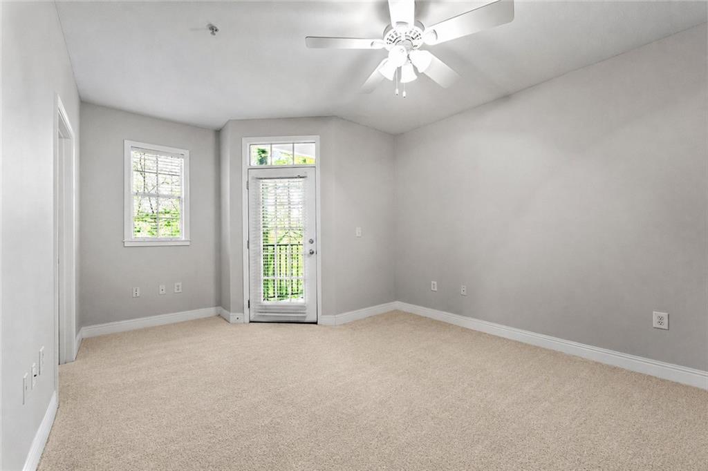 4201 Stratford Commons