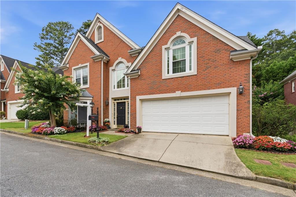 1776 Lavista Oaks Drive