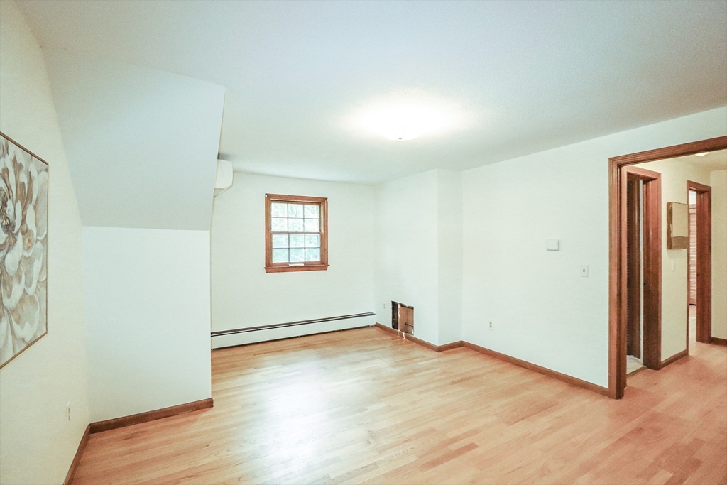 14 Raymond Drive