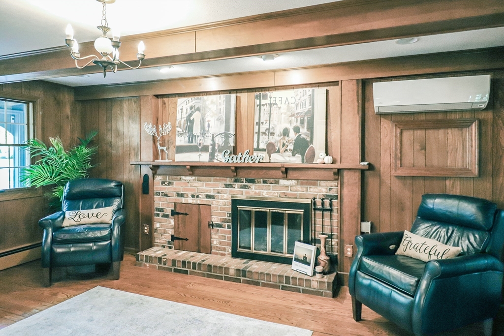14 Raymond Drive