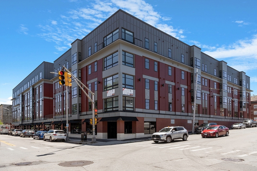 652 Merrimack Street # 306