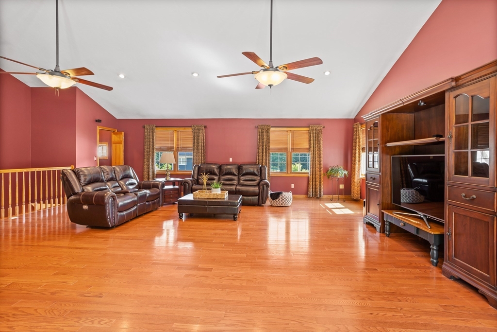 23 Indian Ridge Drive