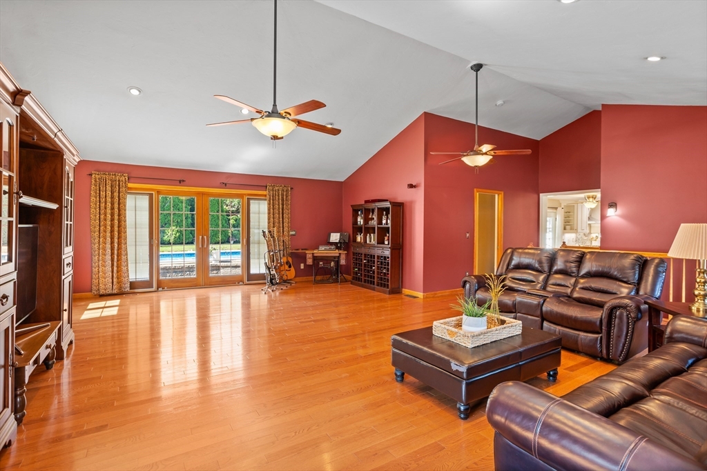 23 Indian Ridge Drive