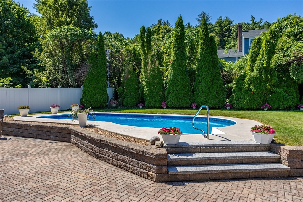 23 Indian Ridge Drive