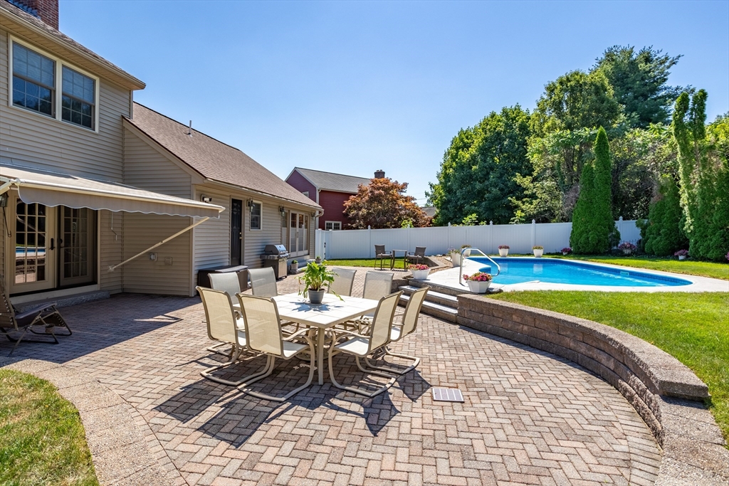 23 Indian Ridge Drive