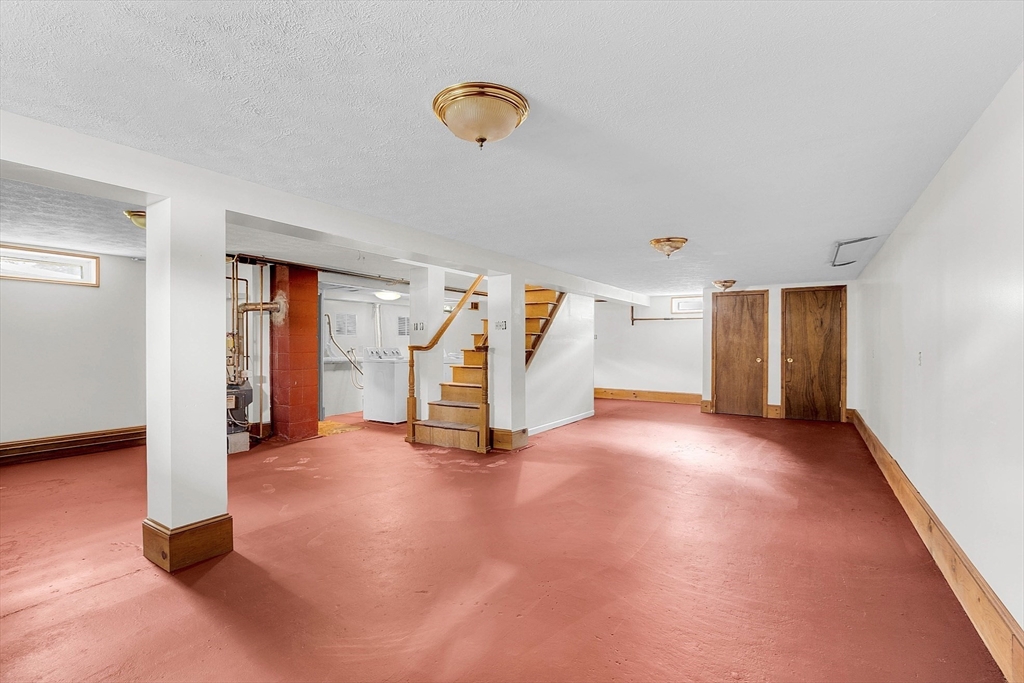 31 Tolman Ave