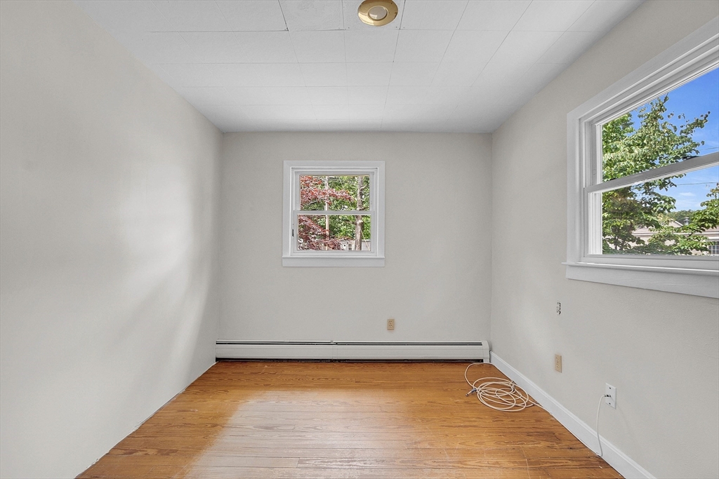 31 Tolman Ave
