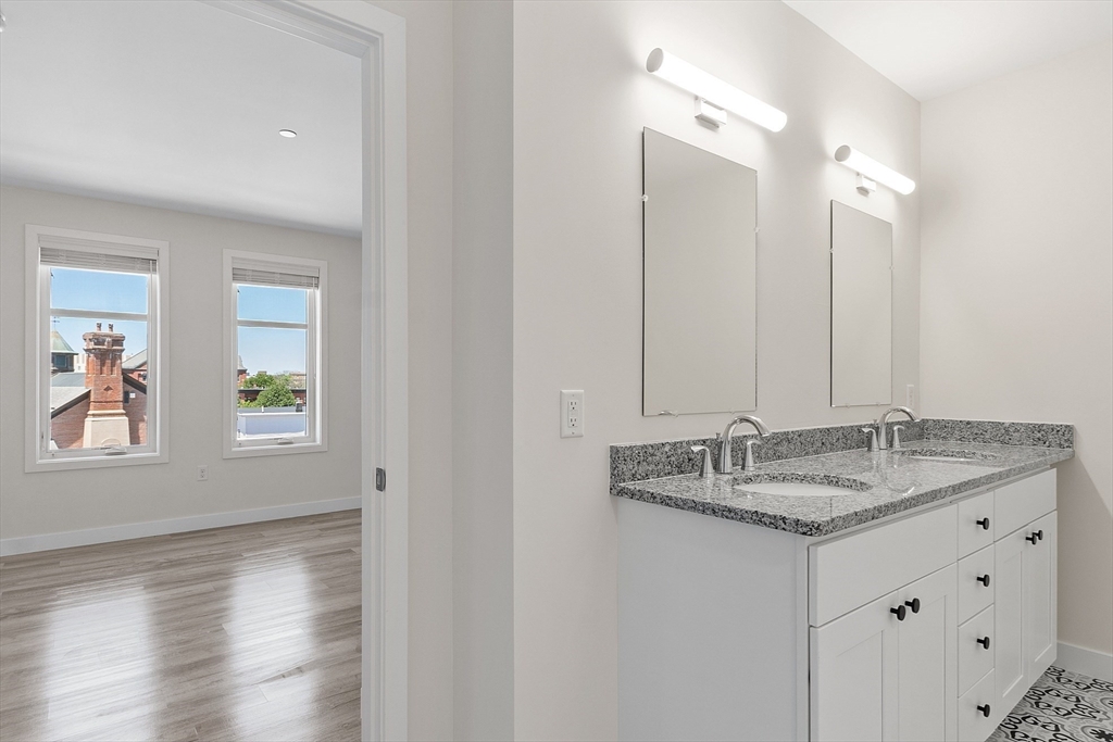 652 Merrimack Street # 501
