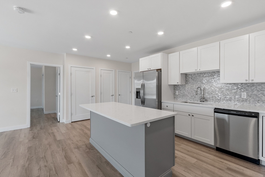 652 Merrimack Street # 501
