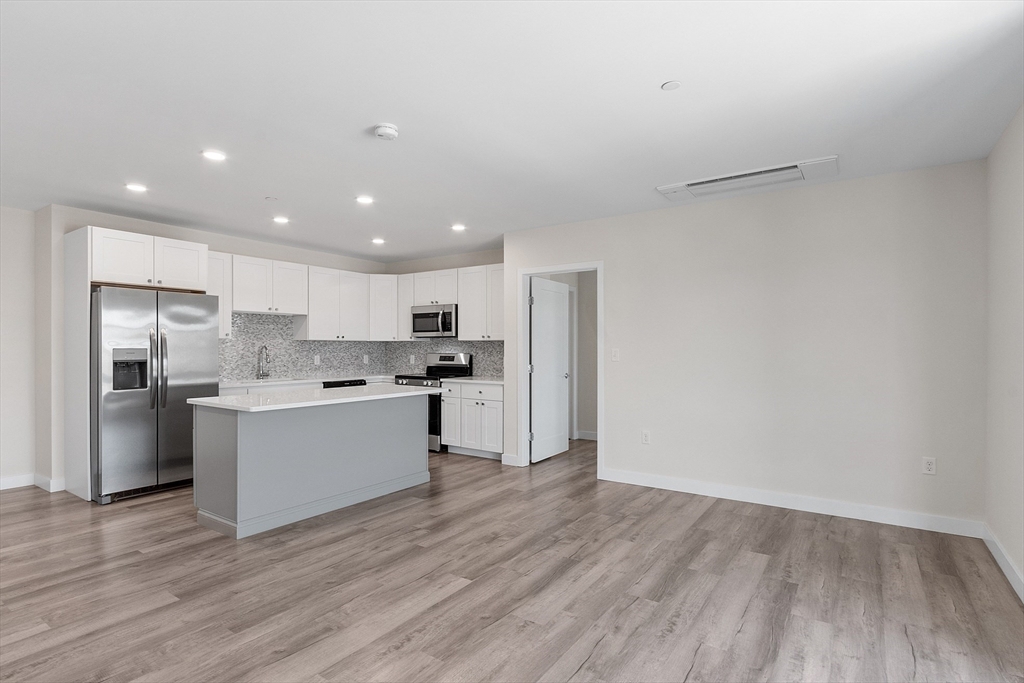 652 Merrimack Street # 501