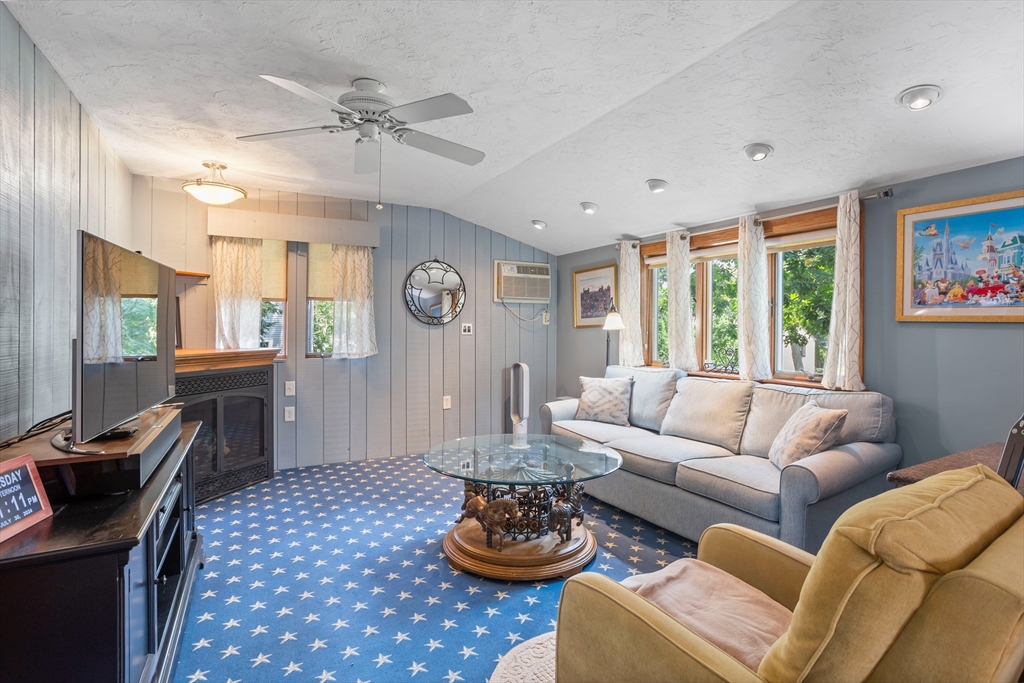 32 Melvin Road