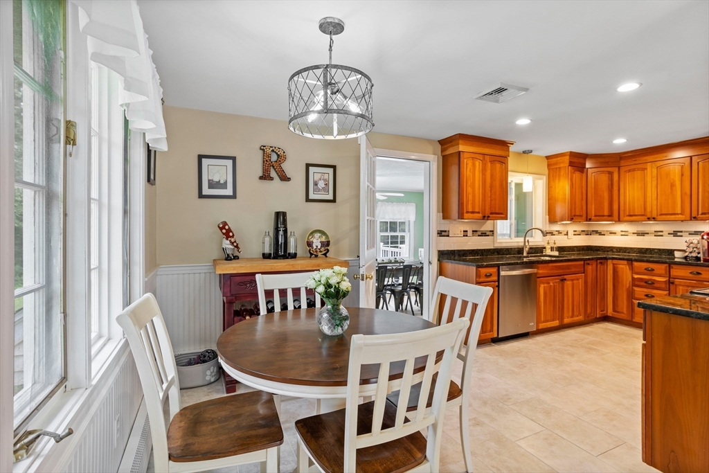 3 Rutland Circle