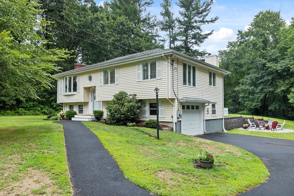 3 Rutland Circle