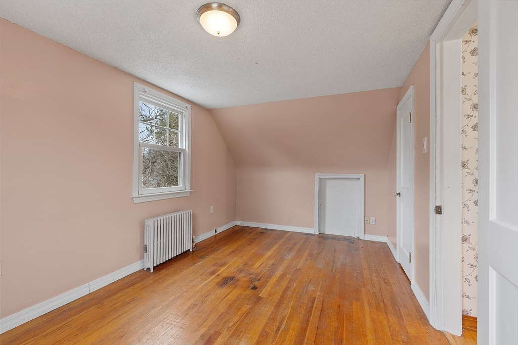 14 Orchard Dr