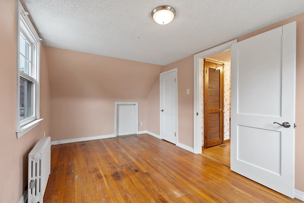 14 Orchard Dr