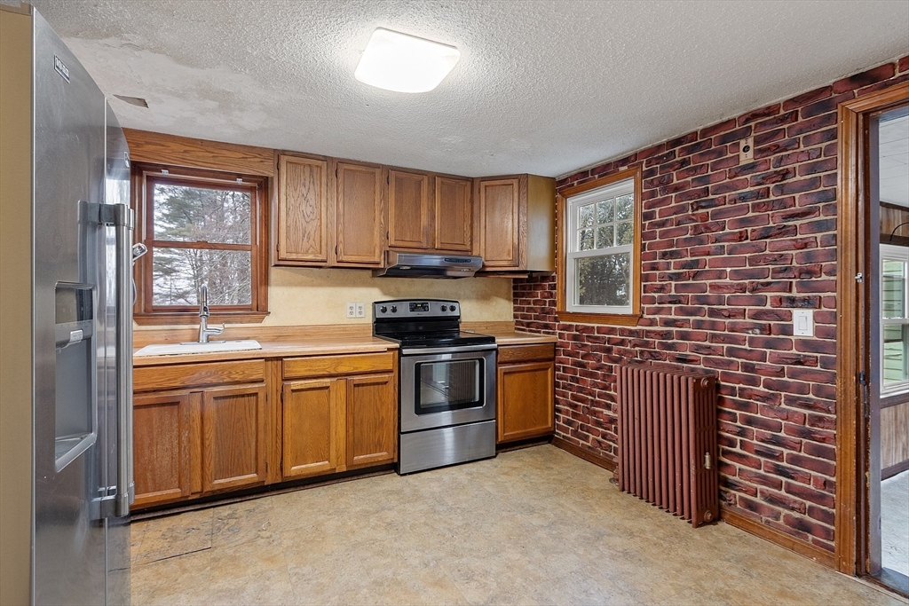 14 Orchard Dr