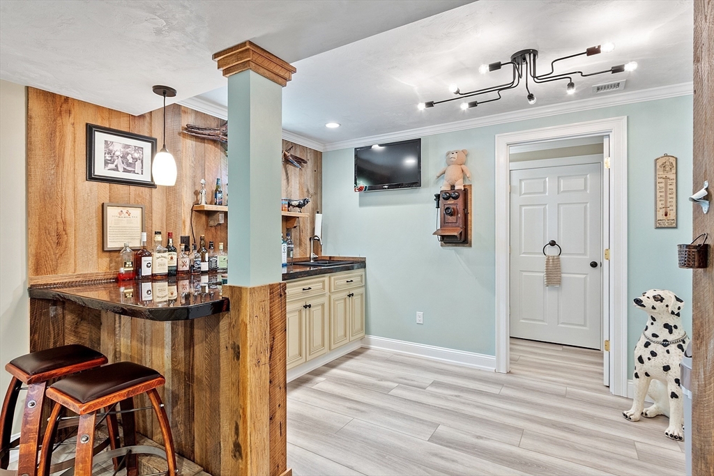 47 Bacon St