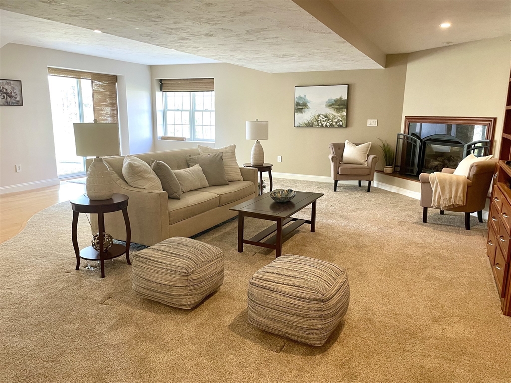 15 Stone Ridge Rd # 15