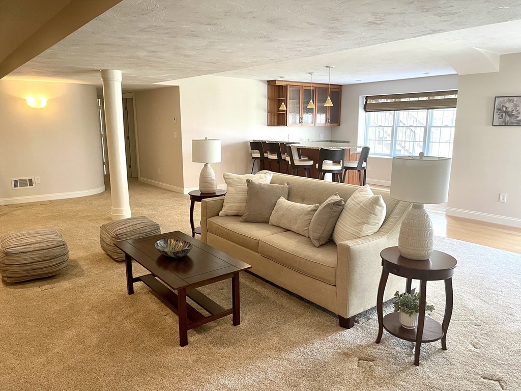15 Stone Ridge Rd # 15