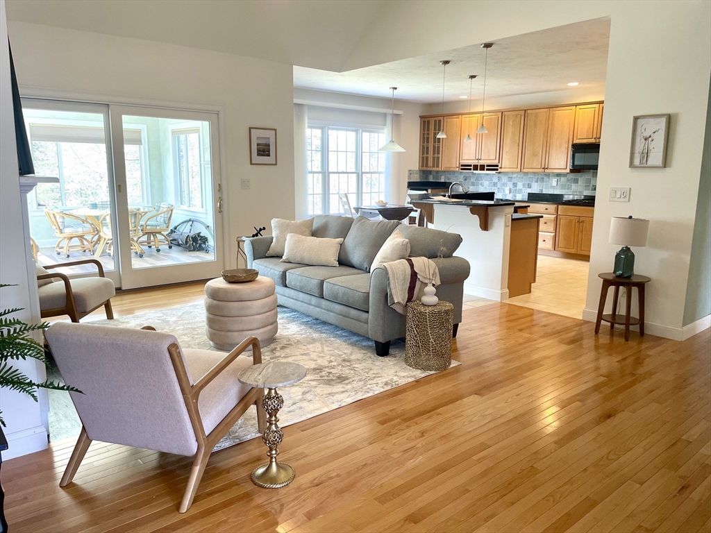 15 Stone Ridge Rd # 15