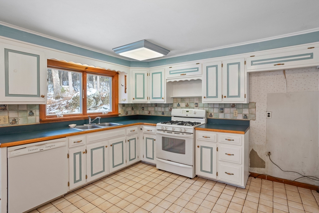 15 Sawmill Road