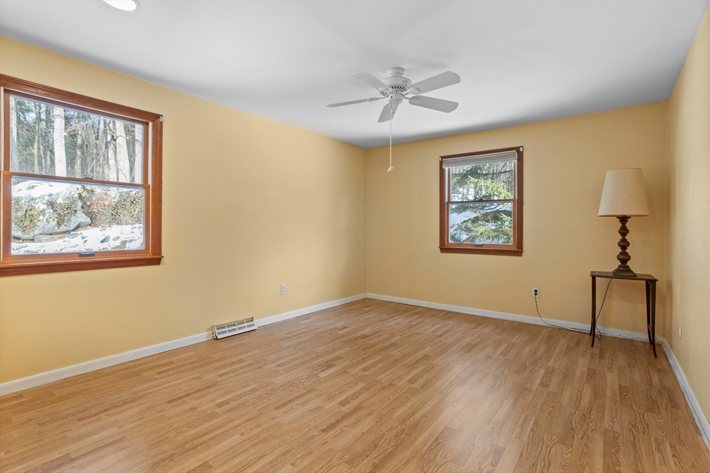 15 Sawmill Road