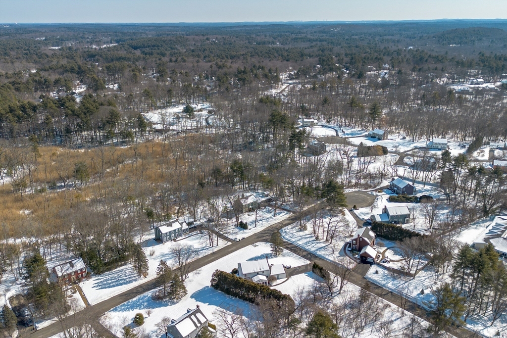 21 Fieldstone Drive