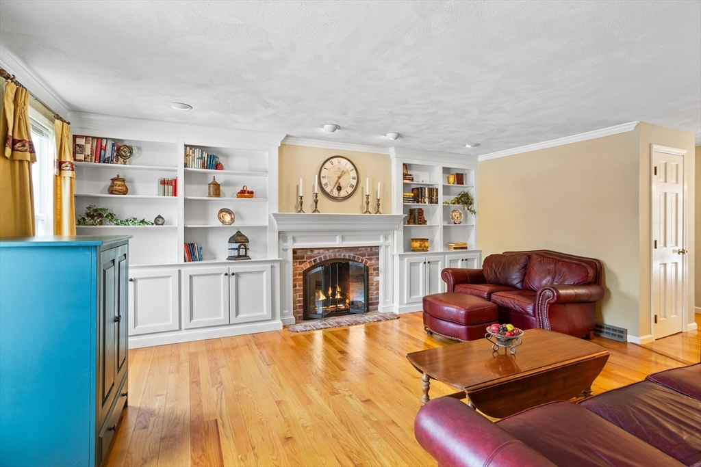21 Fieldstone Drive