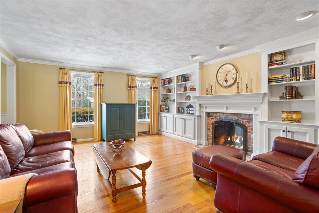 21 Fieldstone Drive