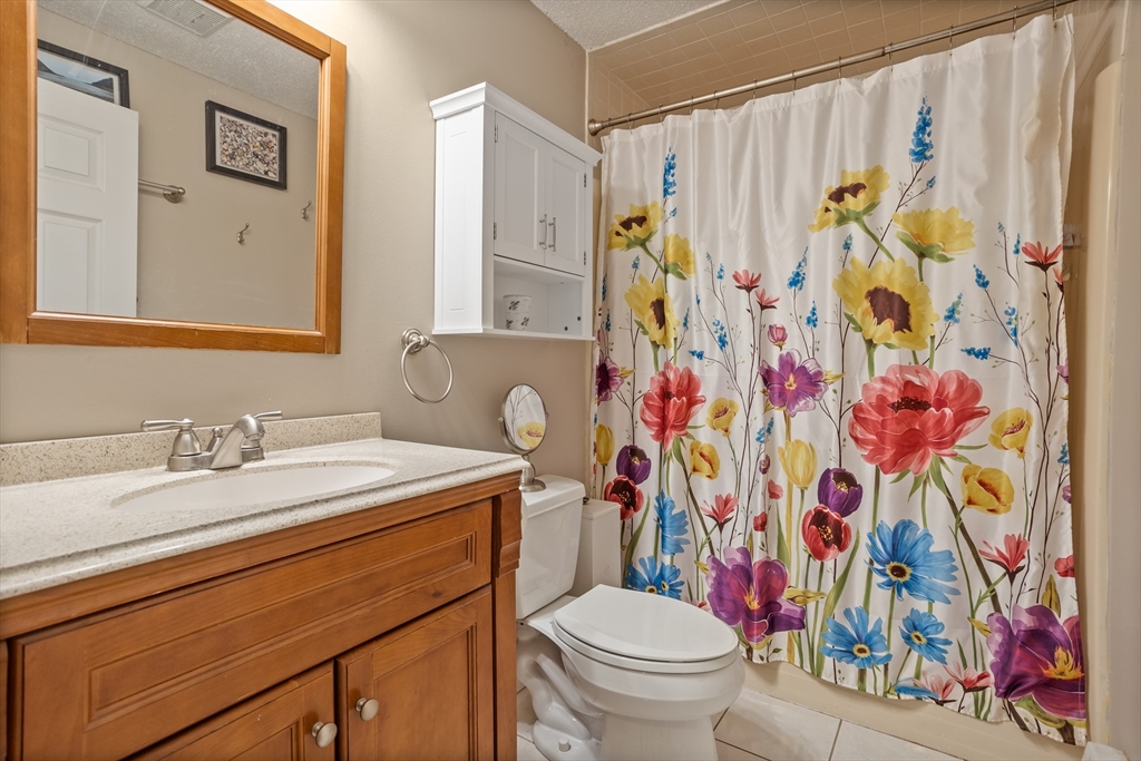 456 Mammoth Road # 5